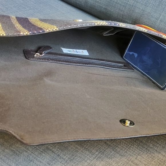 Many Moods of Poppie Jones Striped Mod Clutch - Picture 4 of 6